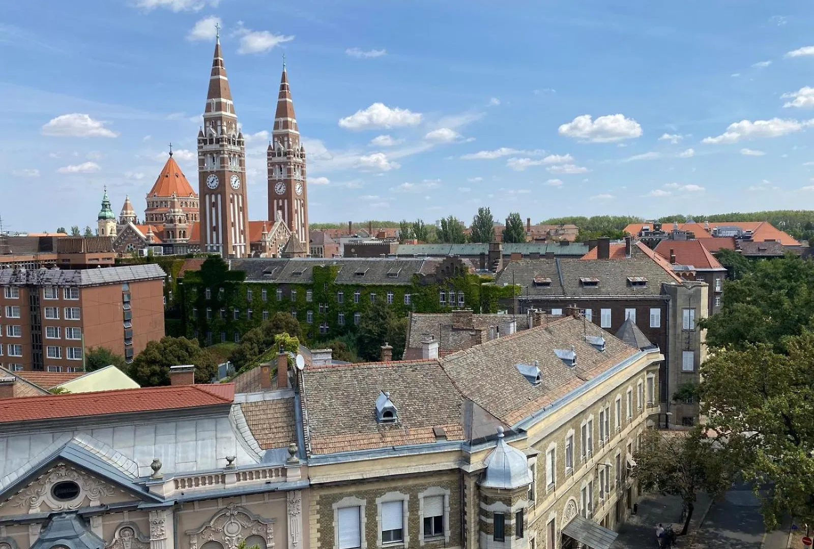Breathtaking View Bestern Сегед Апартаменты